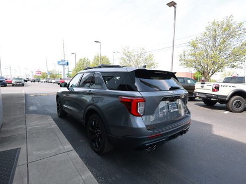 Certified 2022 Ford Explorer ST w/ Equipment Group 401A AWD/4WD image 5