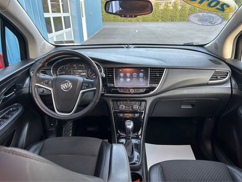 Used 2018 Buick Encore Sport Touring image 8