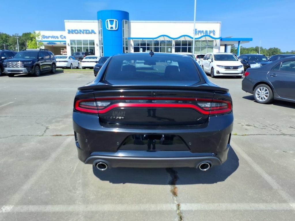 Used 2023 Dodge Charger R/T w/ Blacktop Package RWD image 4