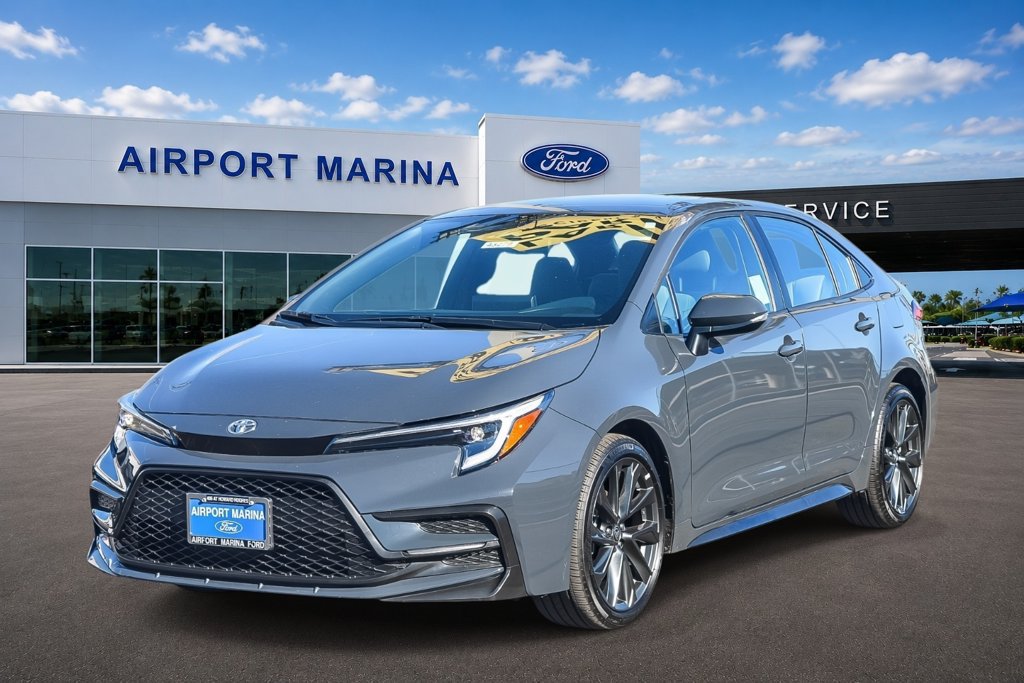 Used 2025 Toyota Corolla SE FWD image 33