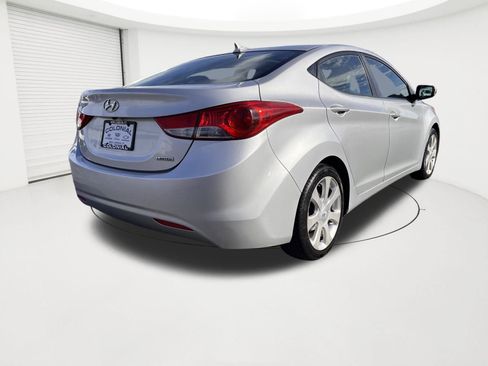 Used 2013 Hyundai Elantra Limited w/ Technology Pkg image 5