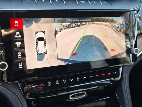 New 2026 Jeep Grand Cherokee Summit image 19