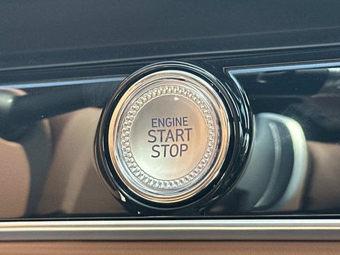 New 2026 Genesis GV70 2.5T Advanced AWD/4WD image 20