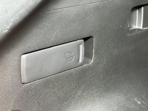 Used 2023 Kia Sportage X-Line AWD/4WD image 18