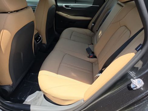 New 2026 Hyundai Sonata Limited FWD image 20