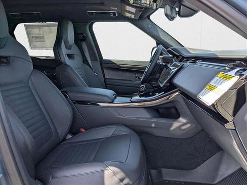 New 2025 Land Rover Range Rover Sport SV Edition Two image 17