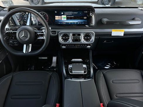 New 2026 Mercedes-Benz G 550 image 2