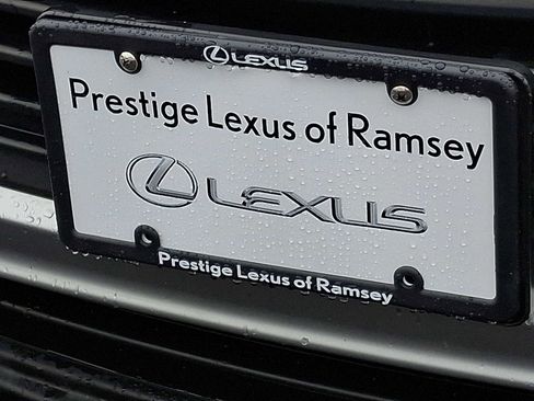 Used 2024 Land Rover Range Rover Evoque S image 30