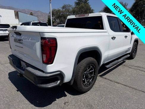 Used 2019 GMC Sierra 1500 2WD Crew Cab w/ Convenience Package image 3