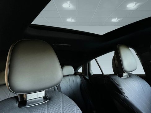 New 2025 Mercedes-Benz GLC 63 AMG S image 10