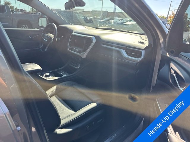 Used 2022 GMC Acadia SLT w/ Technology Package AWD/4WD image 11