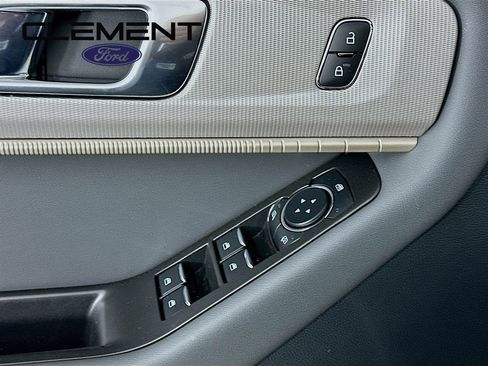 New 2026 Ford Explorer Active image 23