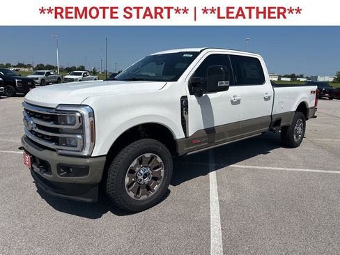 New 2026 Ford F350 King Ranch w/ FX4 Off-Road Package image 3