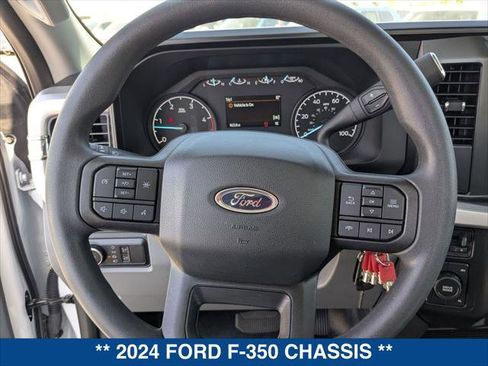 Certified 2024 Ford F350 XL w/ XL Chrome Package image 13