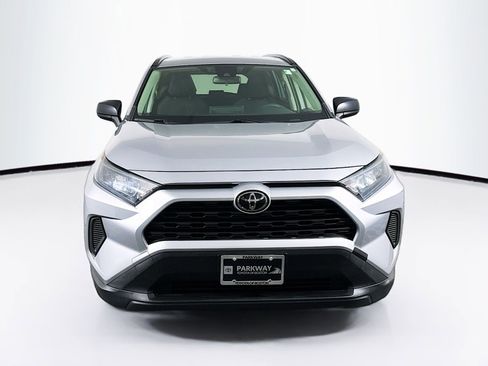 Certified 2019 Toyota RAV4 LE w/ Carpet Mat Package image 2