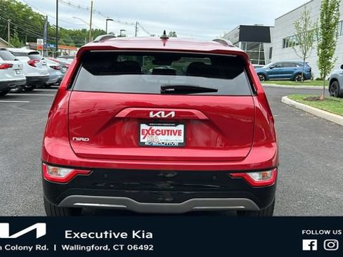 Certified 2023 Kia Niro Wind w/ Wind Preserve Package FWD image 5