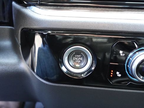 Used 2023 GMC Sierra 1500 Elevation image 47