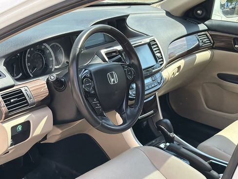 Used 2016 Honda Accord EX-L image 13