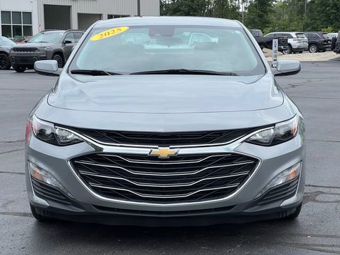 Used 2025 Chevrolet Malibu LT FWD image 34