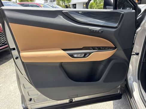 Used 2023 Lexus NX 350 AWD image 13