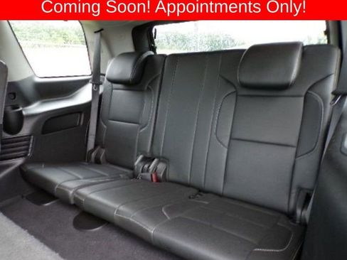 Used 2019 GMC Yukon SLT AWD/4WD image 5