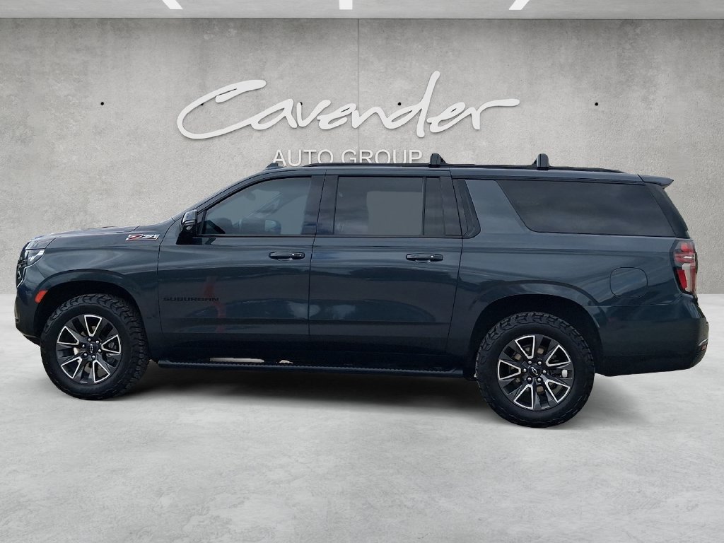 Used 2022 Chevrolet Suburban Z71 w/ Luxury Package AWD/4WD image 13