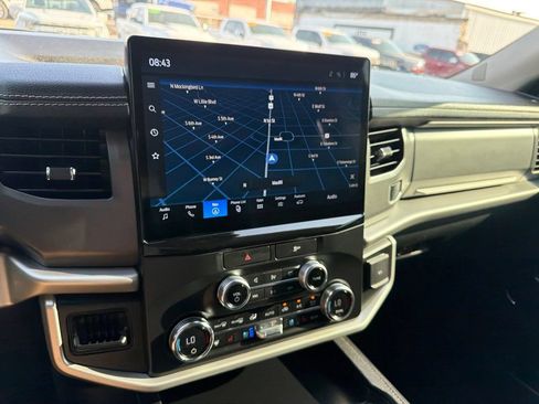 Used 2022 Ford Expedition XLT RWD image 33