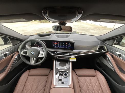 New 2027 BMW X6 M60i AWD/4WD image 12
