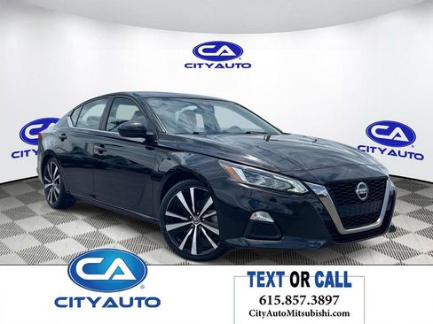 Used 2022 Nissan Altima 2.5 SR FWD image 1