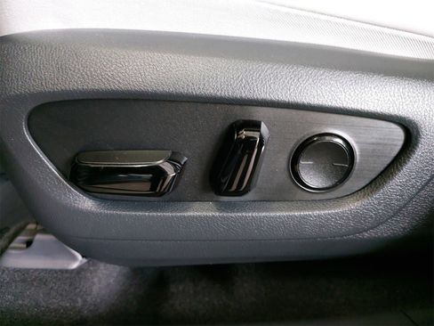 Used 2023 Lexus RX 350 Premium image 31