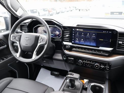 New 2026 Chevrolet Silverado 1500 LT Trail Boss w/ LT Trail Boss Premium Package AWD/4WD image 29