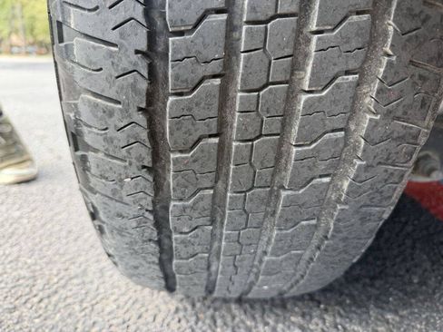 Used 2012 Ford Expedition Limited RWD image 24