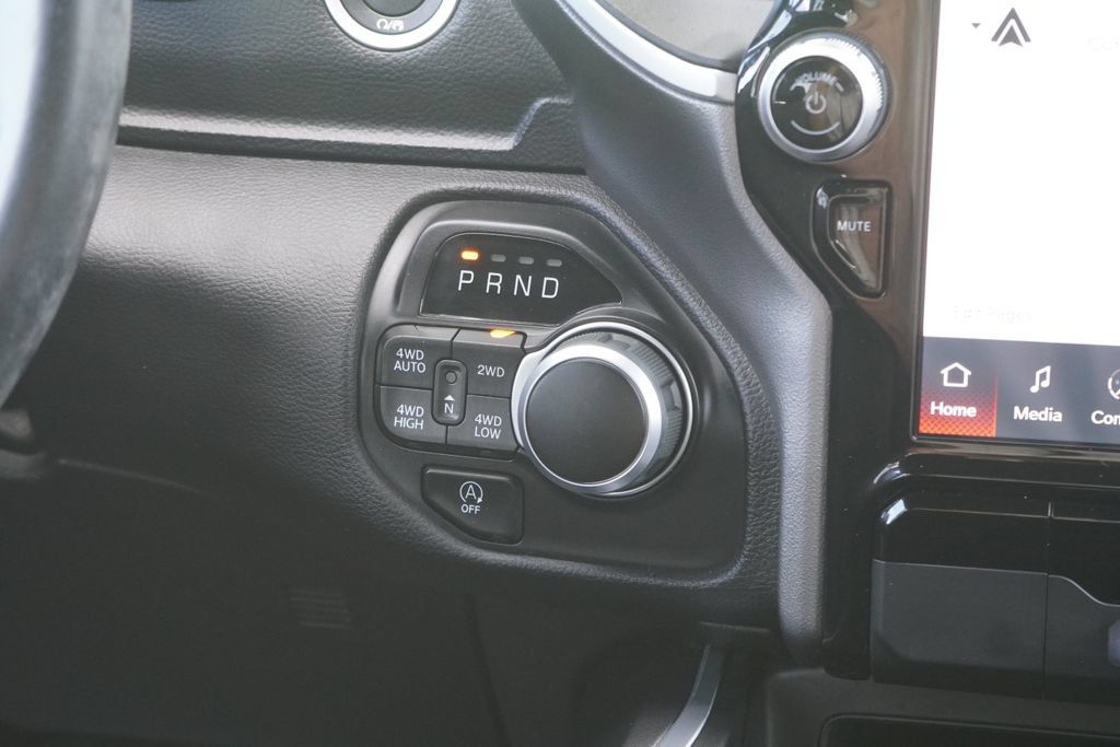 Used 2023 RAM 1500 Big Horn AWD/4WD image 25