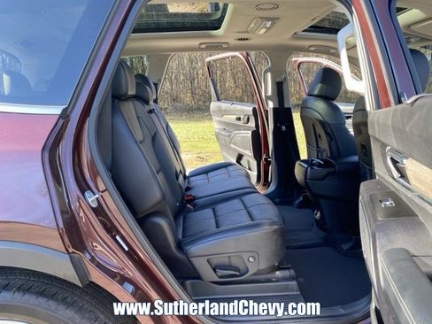 Used 2022 Kia Telluride SX image 39
