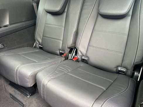 New 2025 Mercedes-Benz GLS 580 4MATIC image 28