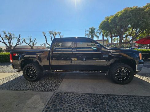 Used 2013 GMC Sierra 1500 SLT AWD/4WD image 4