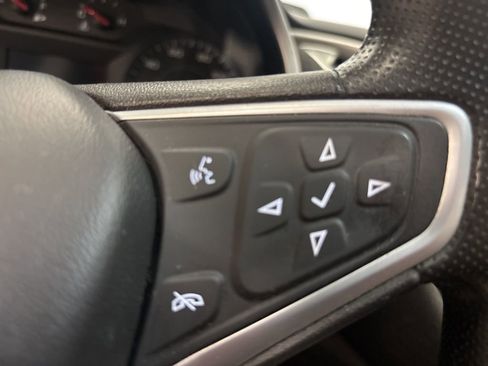Used 2022 Chevrolet Malibu LS FWD image 20
