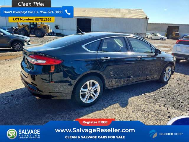 Used 2018 Ford Fusion SE w/ Fusion SE Technology Package FWD image 4