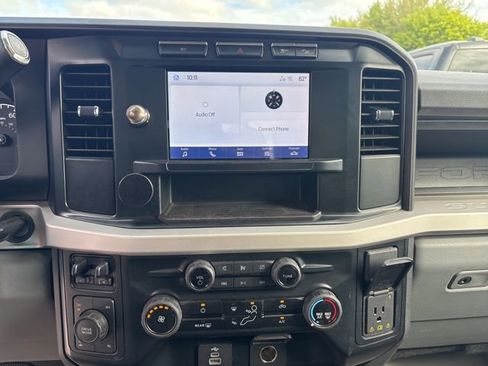 Used 2023 Ford F250 XL w/ STX Appearance Package image 12