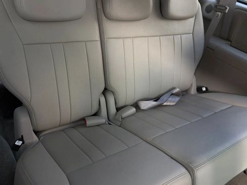 Used 2007 Dodge Grand Caravan SXT FWD image 20