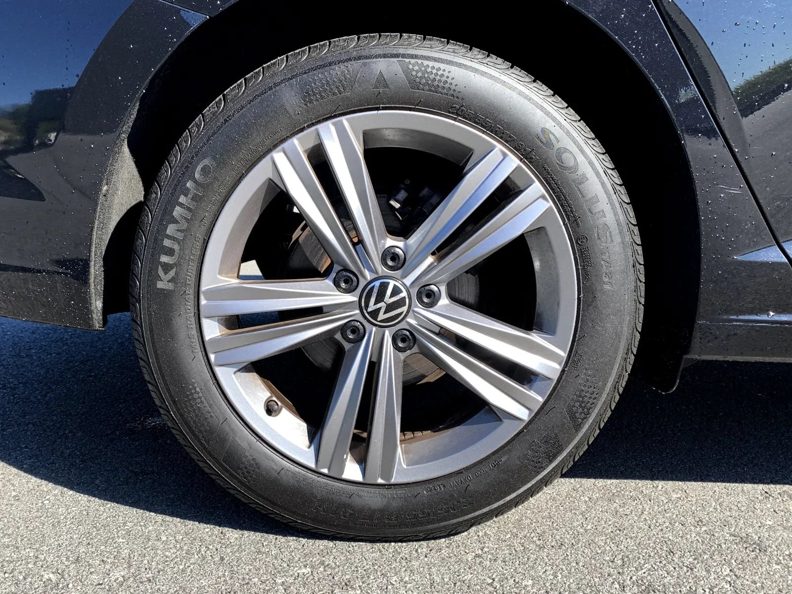 Used 2024 Volkswagen Jetta SE FWD image 10