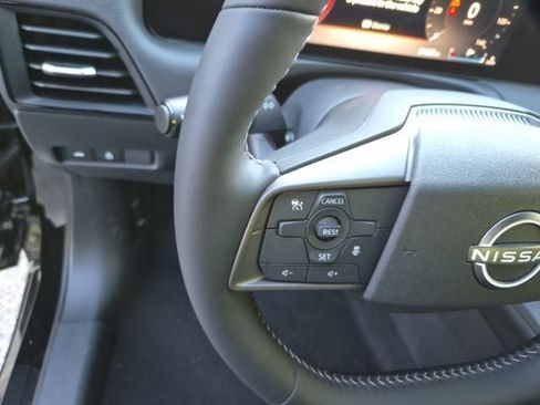 New 2026 Nissan Sentra SV w/ SV Convenience Package FWD image 16