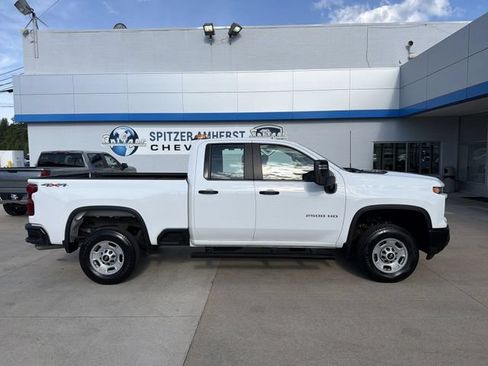 Used 2024 Chevrolet Silverado 2500 W/T w/ WT Fleet Convenience Package AWD/4WD image 11