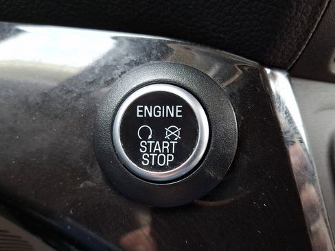 Used 2017 Ford Escape Titanium image 23