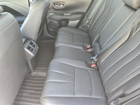 Used 2025 Acura ADX AWD image 39