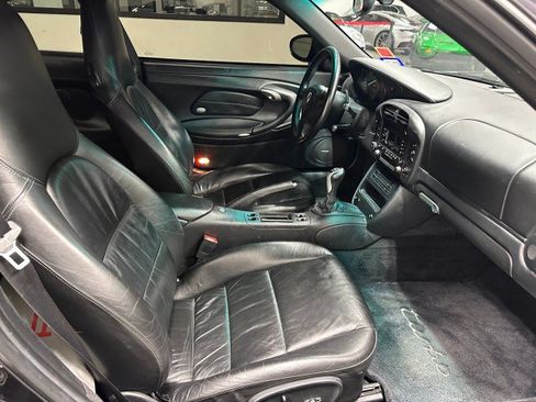 Used 2002 Porsche 911 Turbo AWD/4WD image 31