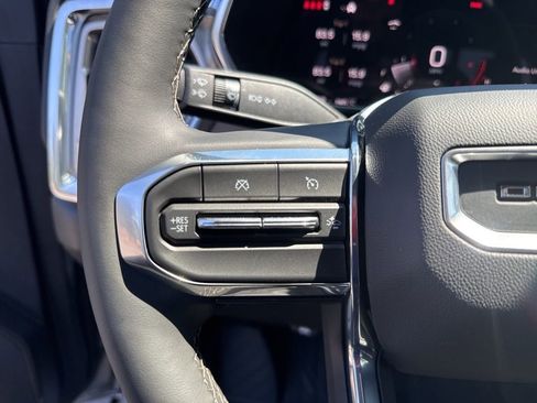 New 2026 GMC Canyon Denali image 23