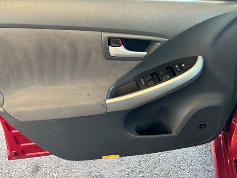 Used 2010 Toyota Prius Three image 12