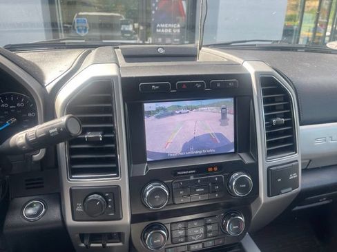 Used 2020 Ford F250 Lariat w/ Lariat Ultimate Package AWD/4WD image 8