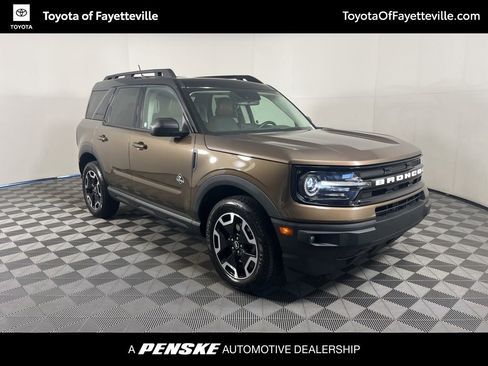 Used 2022 Ford Bronco Sport Outer Banks AWD/4WD image 16